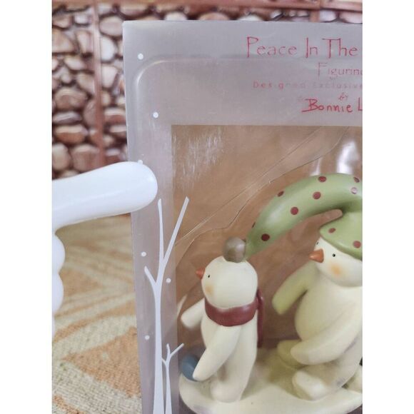 Russ Bonny Lynn Peace In The Meadow Snowman Figurine - Picture 7 of 8